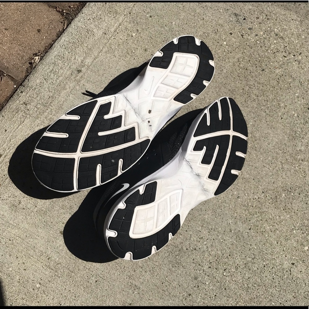 Nike Training Core Motion TR3 Black and Gray Shoes - Picture 14 of 15